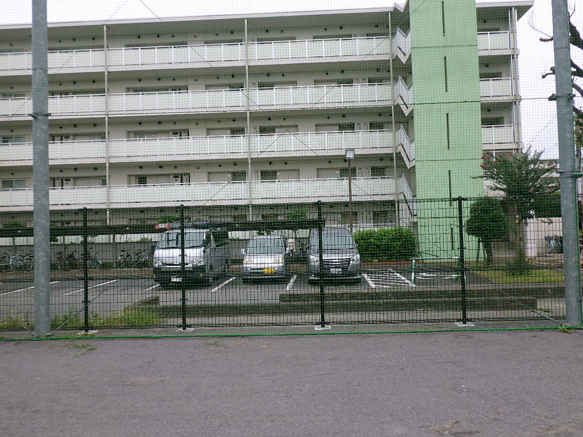 都営東京街道アパート柵改修工事