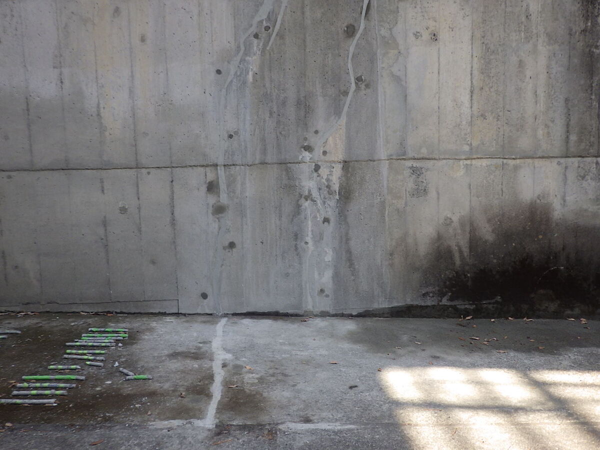 令和６年度小河内ダム余水吐外１か所補修工事