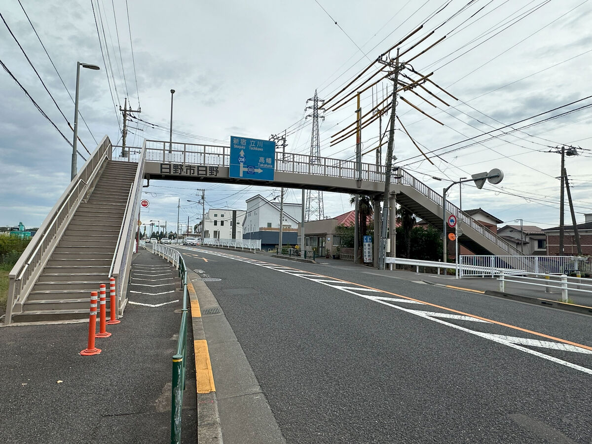 日野歩道橋維持工事（５南西建・塗装）
