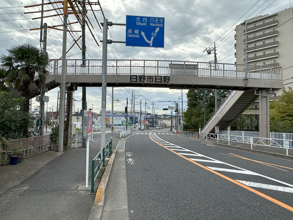 日野歩道橋維持工事（５南西建・塗装）