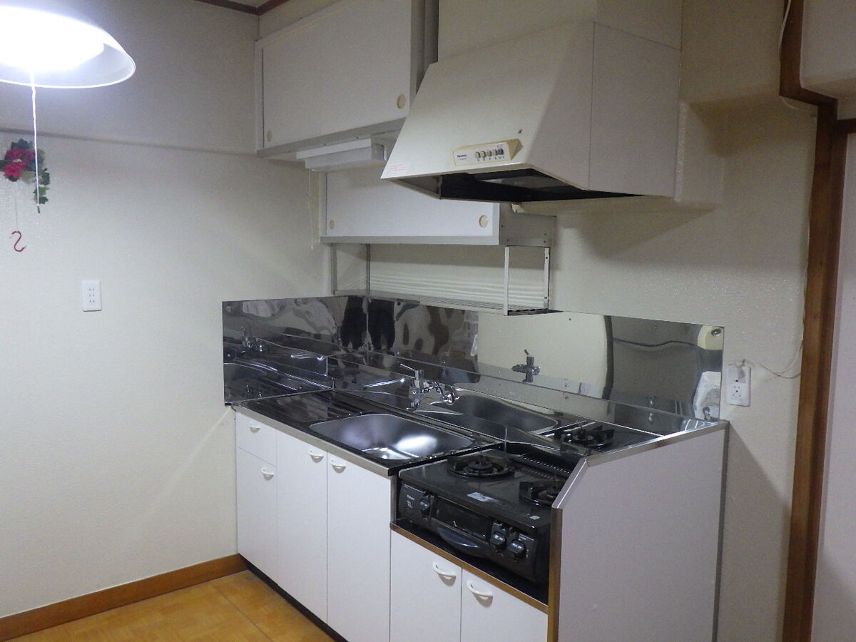 区営高野台三丁目アパート流し取替工事